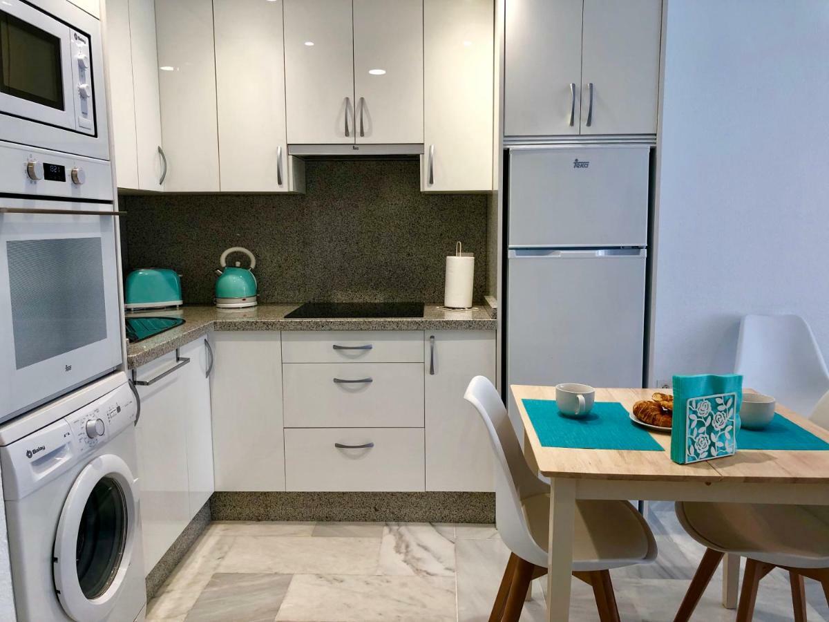 Luxury Dona Carlota Apartment Torremolinos Luaran gambar